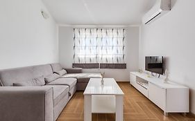 Apartmani Pocrnic