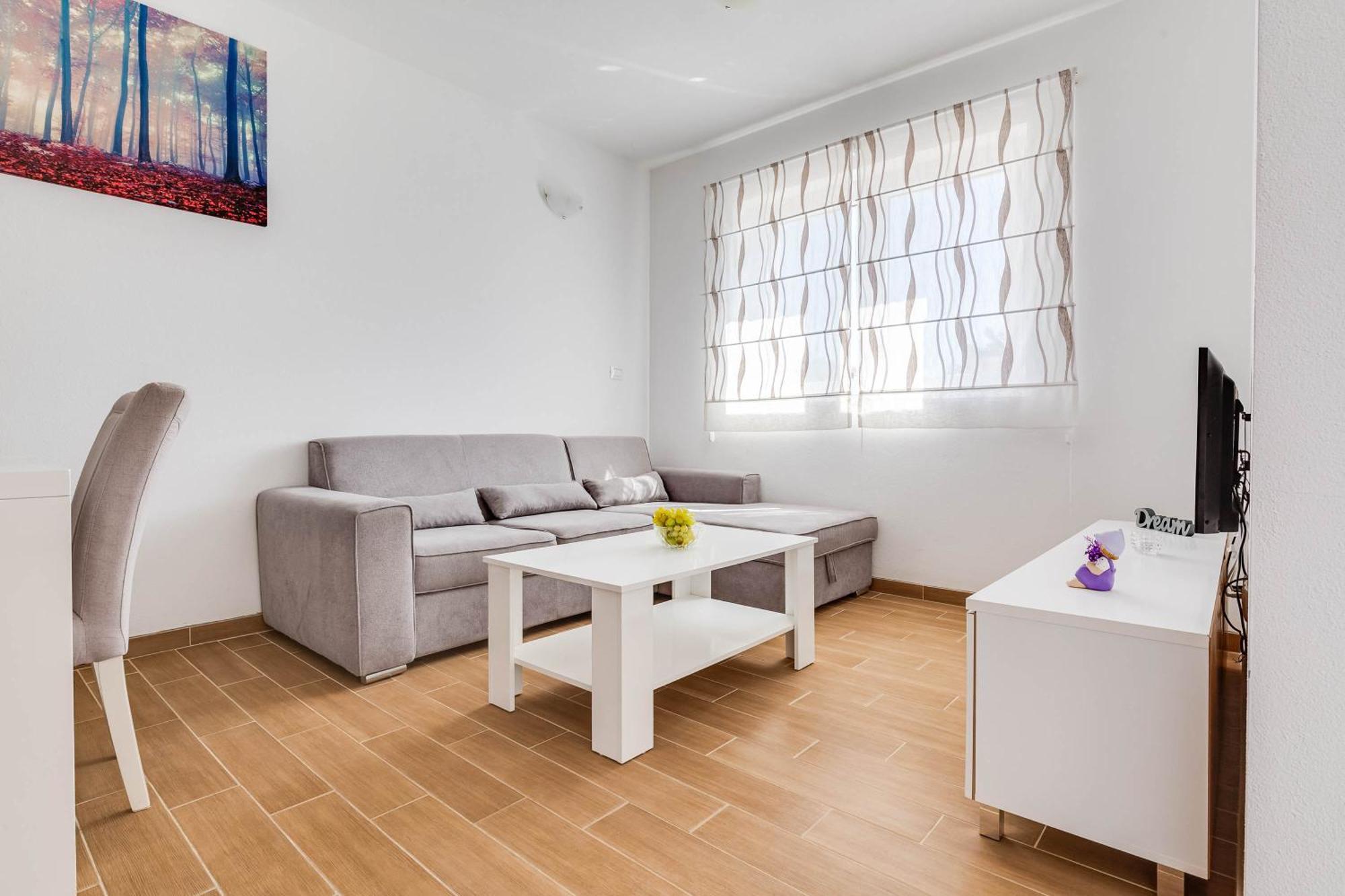 Apartmani Pocrnic Pakoštane Екстериор снимка